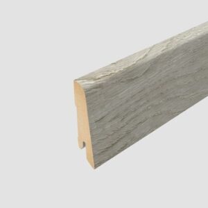 Напольный плинтус Egger PRO L504 2400 мм