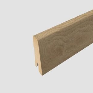 Напольный плинтус Egger PRO L584 2400 мм