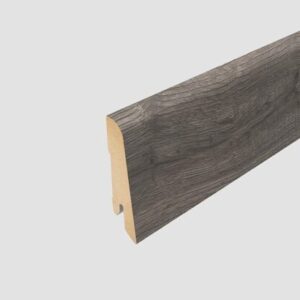 Напольный плинтус Egger PRO L589 2400 мм